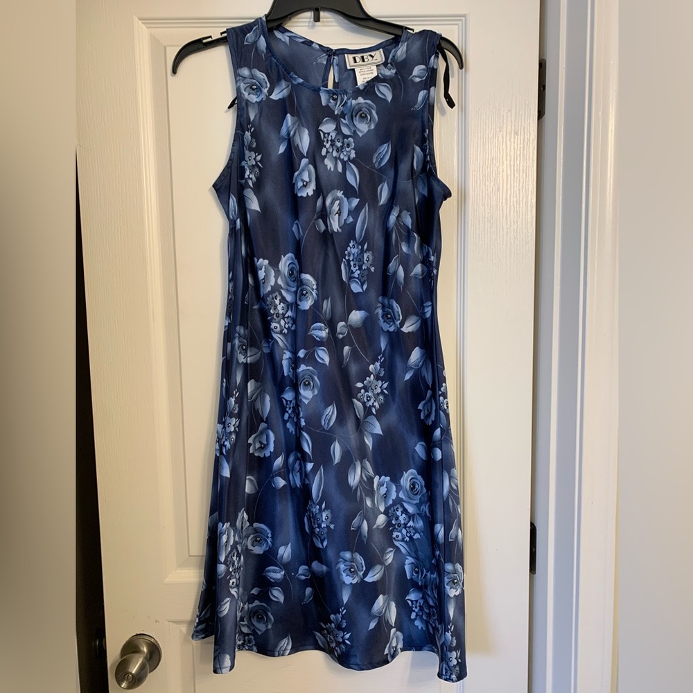 Ladies dress